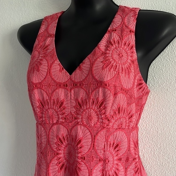 Trina Turk Carpentaria Dress - Picture 4 of 7